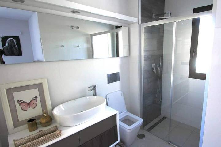 Nouvelle villa avec piscine privée in Lomas de Don Juan, Orihuela