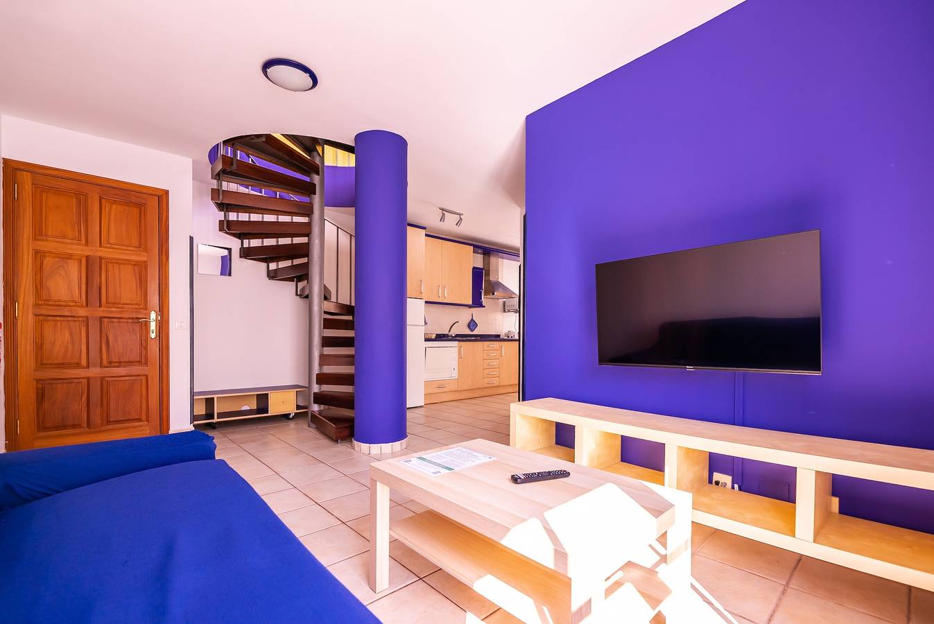 Apartamento entero, Apartamento 'Nautilus 6' con vistas al mar, terraza privada y Wi-Fi in Puerto Naos, Los Llanos de Aridane