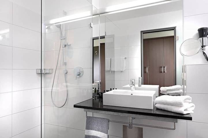 Apartamento inteiro, Standard double room with shower and Wc in Rheinfelden, Floresta Negra do Sul