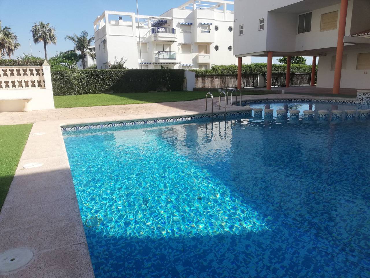 Apartamento entero, Voramar esc.E 2º pta.3 Solo Familias in Playa Xeraco, Jaraco