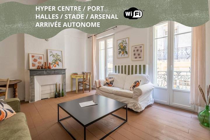 Gîte pour 4 personnes, avec balcon dans Port De Toulon