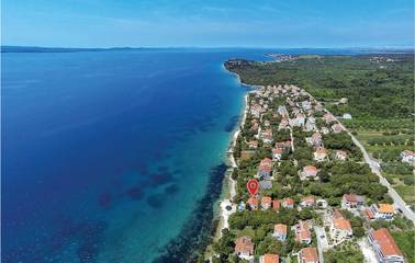 Ferienhaus für 12 Personen in Petrcane, Kroatische Adria, Bild 1