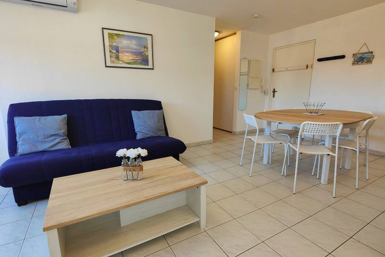 Ganze Wohnung, Ferienwohnung für 6 Personen mit Balkon in Fréjus Plage, Frejus