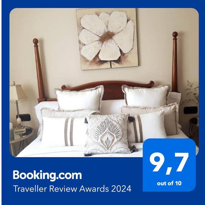 Apartamento para 6 personas, con vistas además de piscina y jardín en Mugardos