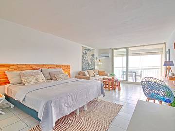 Gîte pour 3 personnes, avec balcon et piscine dans Saint Martin