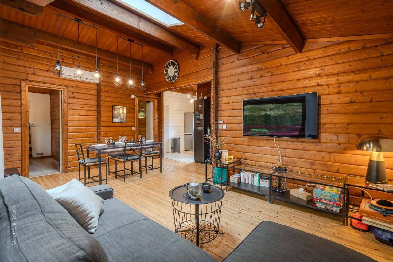Le chalet forestier de Guerlande - Disney 20min in Lumigny-Nesles-Ormeaux, Seine-et-Marne