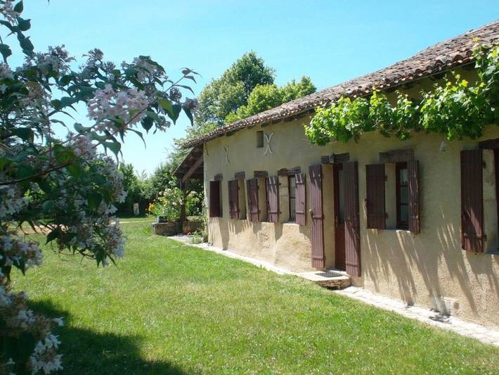 Location de vacances pour 9 personnes, avec vue et jardin à Sorges - 3