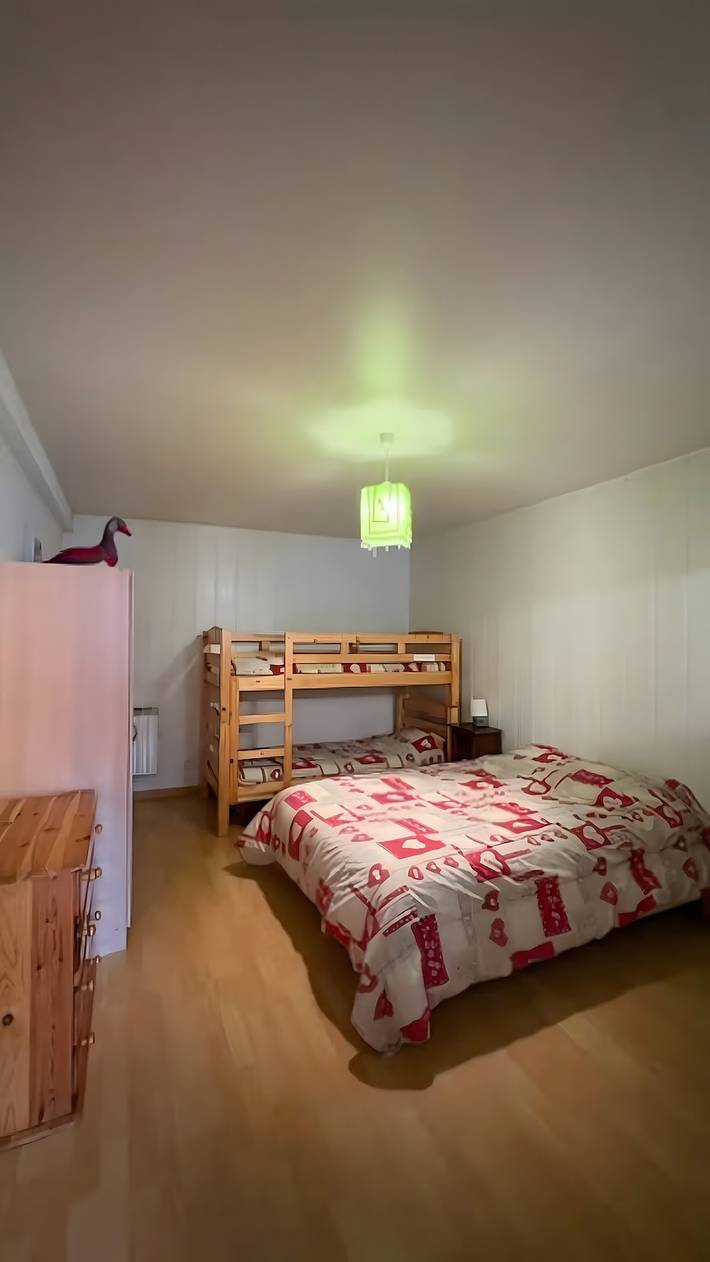 Apartamento entero, Apartamento completo para 6 personas con Wi-Fi in Saint-François-Longchamp, Massif de la Vanoise