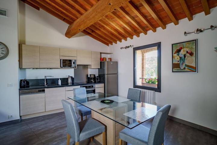 Location de vacances pour 4 personnes, avec jardin et jacuzzi à Bélesta - 2