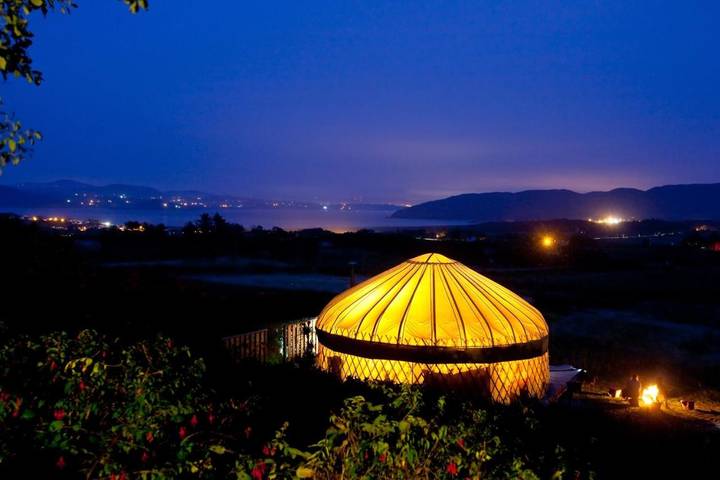 Glamping for 2 people, with Garden and View in County Donegal