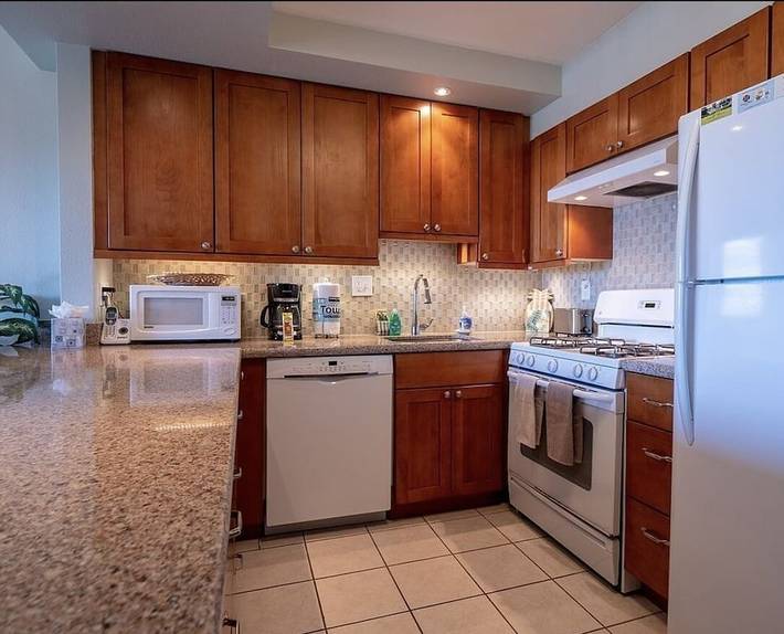 Vacation rental for 2 people, with balcony and pool in Kihei