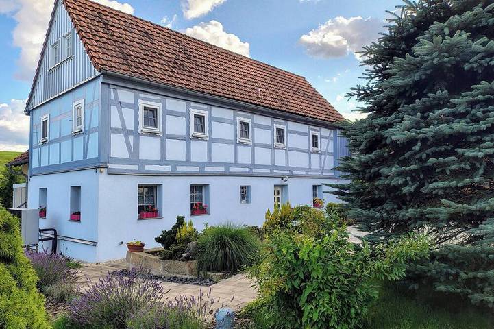 Ferienwohnung für 2 Personen, mit Balkon in Struppen