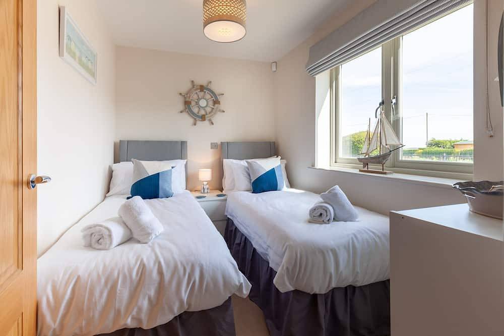 Hel leilighet, Choseley Cottage - modern cottage sleeping 6 in Docking in Docking, Norfolk