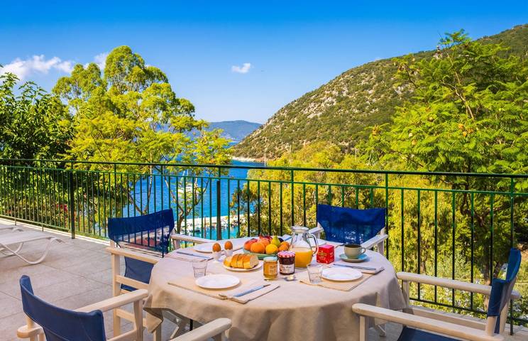 Villa pour 4 personnes, avec terrasse et jardin à Ithaque