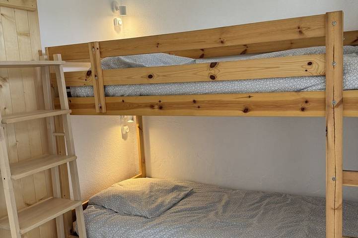 Gîte pour 4 personnes, avec Terrasse et Jardin dans Plage La Capte - 2