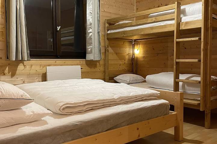 Gîte pour 8 personnes, avec balcon à Praz de Lys - 4