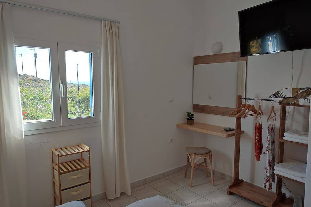 Quiet private house with Sea view    in Kastro, Cícladas