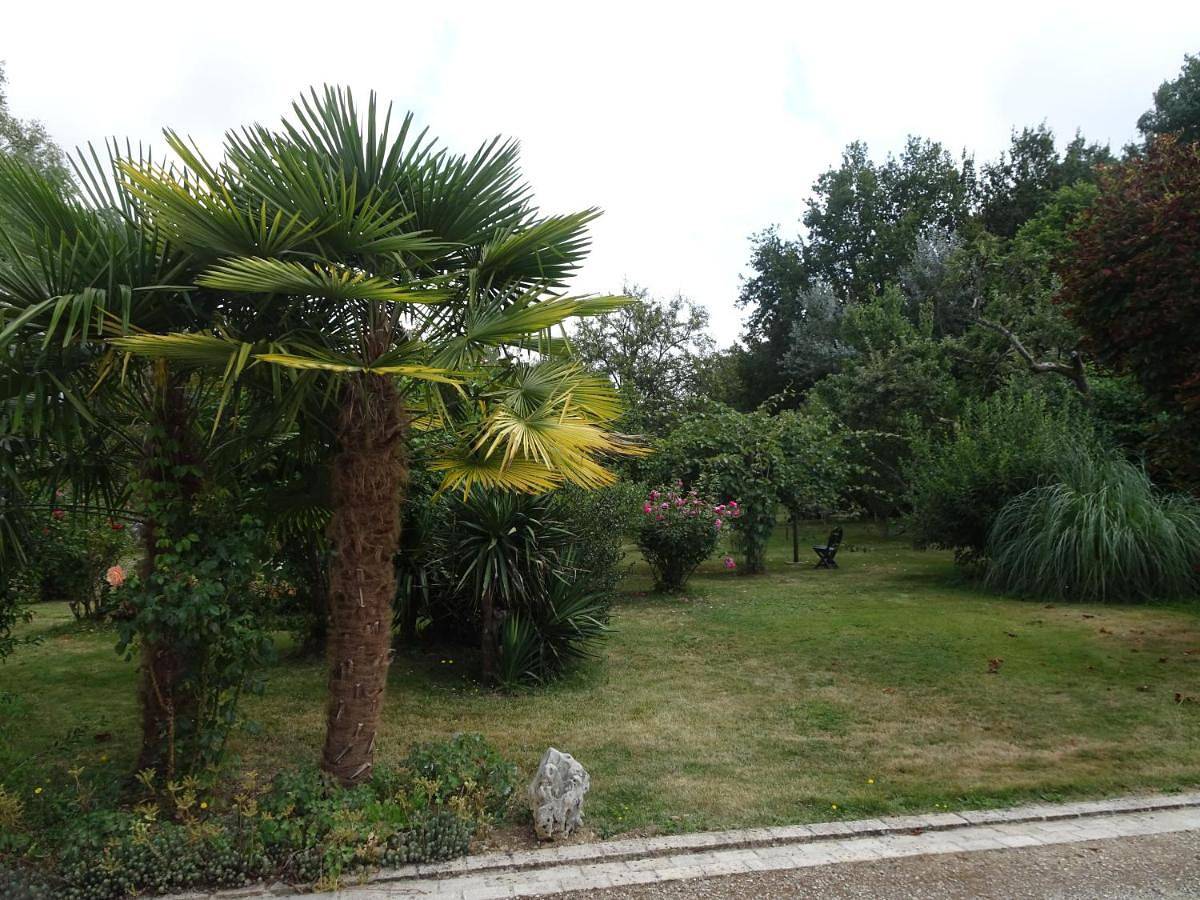 Appartement entier, Studio Apartment in Quinçay, Vienne (France)