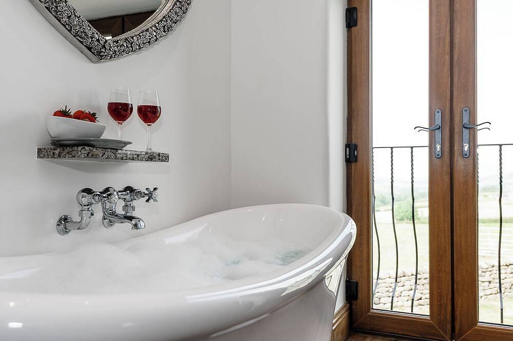 1 bedroom accommodation in Quernmore, near Lancaster in Lancashire