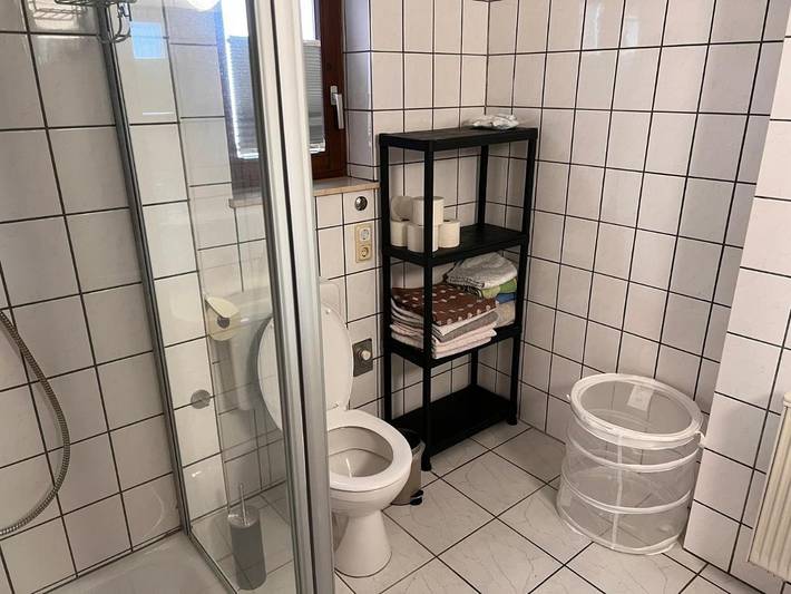 Ferienwohnung für 2 Personen, mit Terrasse und Garten sowie Ausblick in Battenberg - 3
