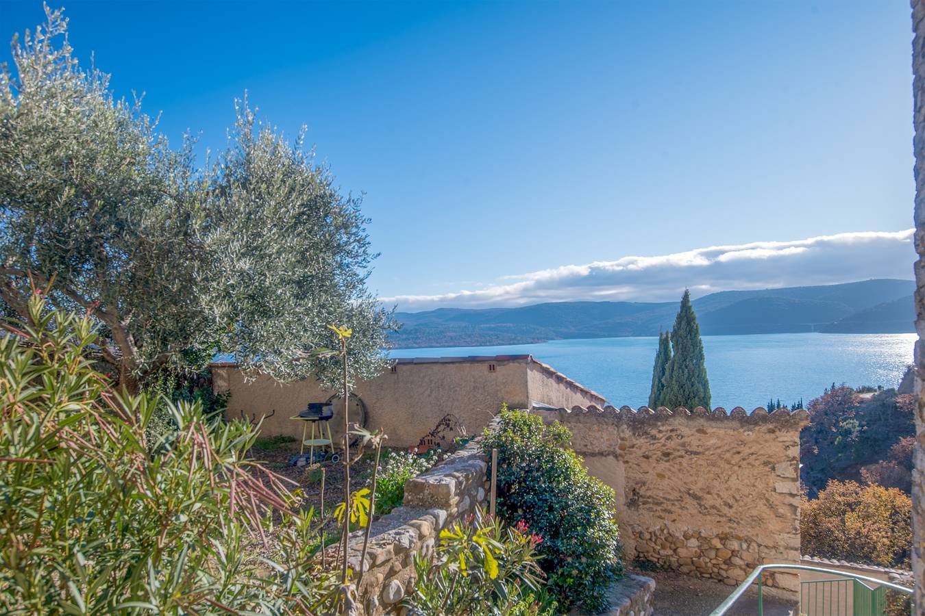 La Parenthèse du Lac - Vue sur le Lac Saint-Croix in Sainte-Croix-du-Verdon, Verdon Regional Natural Park