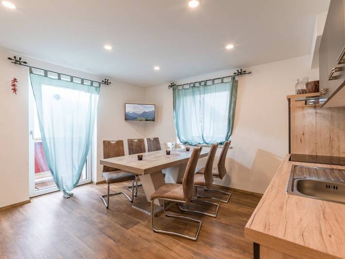 Chalet für 6 Personen, mit Balkon und Terrasse sowie Garten und Sauna in Fügen - 2