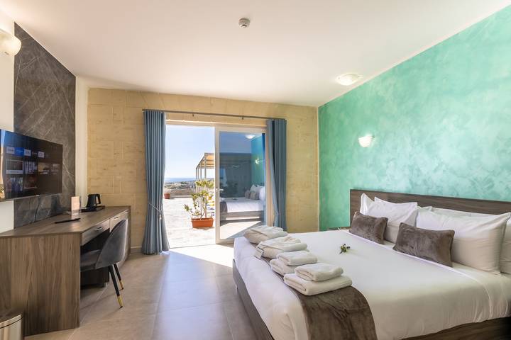Hotel für 2 Personen, mit Balkon und Pool sowie Meerblick, kinderfreundlich - 1