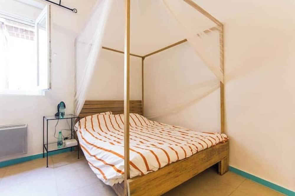 Appartement entier, Loftudio, l'esprit loft dans un grand studio centre ville de Grenoble in Grenoble, Isère