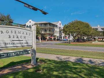 Cabin for 4 Guests in Rosemary Beach, Emerald Coast, Picture 2