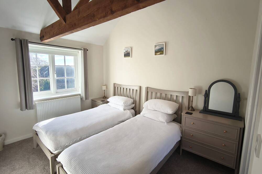 Barley cottage ,(granarycottages) in an old converted barn Chiddingly,lewes in Chiddingly, East Sussex