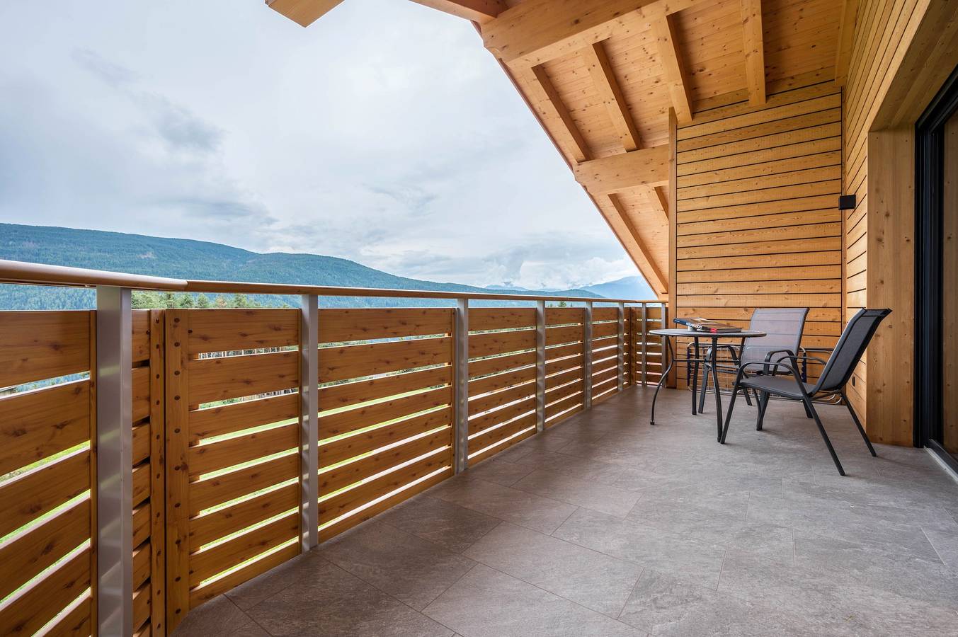 Ganze Wohnung, Ferienwohnung "Forchnerhof 4" mit Bergblick, 2 privaten Terrassen & Wlan in Terenten, Dolomiti Superski