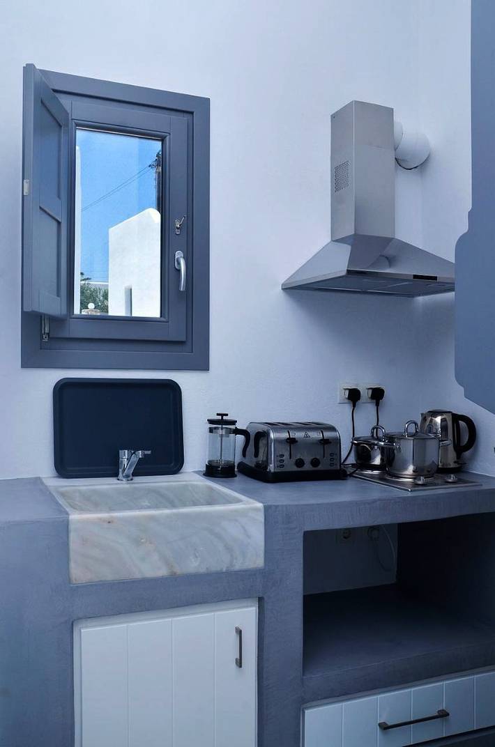Gîte pour 2 personnes, avec Balcon et Terrasse ainsi que Jardin et Piscine dans Koufonisia - 3