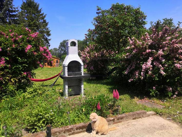Gîte pour 7 personnes, avec vue et jardin à Yzengremer