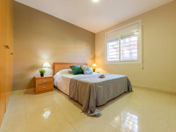 Holiday Rental for 8 People in Deltebre, Tarragona Province, Photo 4