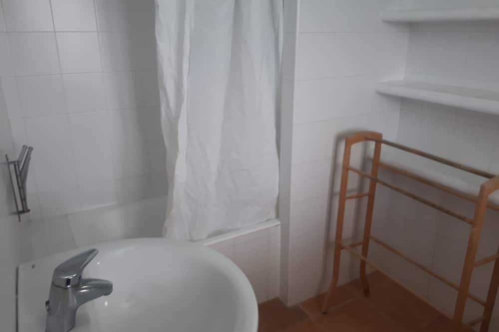 Familienfreundliches Sommerhaus mit Privatpool und Wlan in Cala Tarida, Sant Josep de sa Talaia