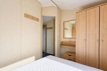 Glamping for 6 People in St Osyth, Essex, Photo 2