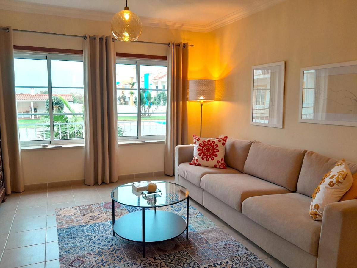 Apartamento inteiro, One-Bedroom Apartment in Baleal, Leiria distrito