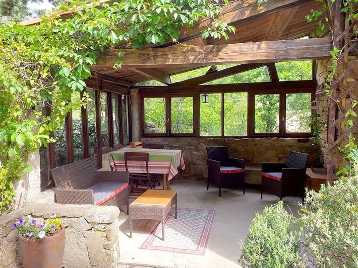 Gîte pour 4 personnes, avec balcon ainsi que piscine et jardin dans l' Hérault - 2