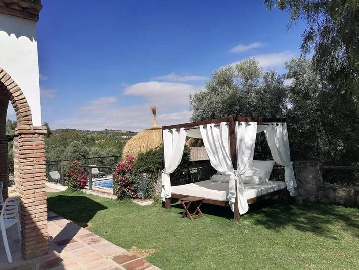 Casa de vacaciones para 9 personas, con piscina además de vistas y jardín en Antequera - 3