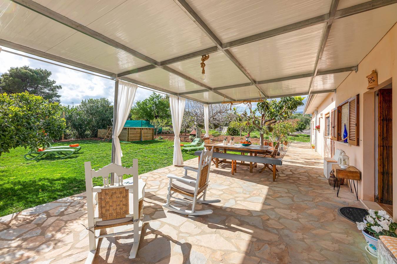 Villa für 4 Personen mit Pool in Búger, Mallorca Inselmitte