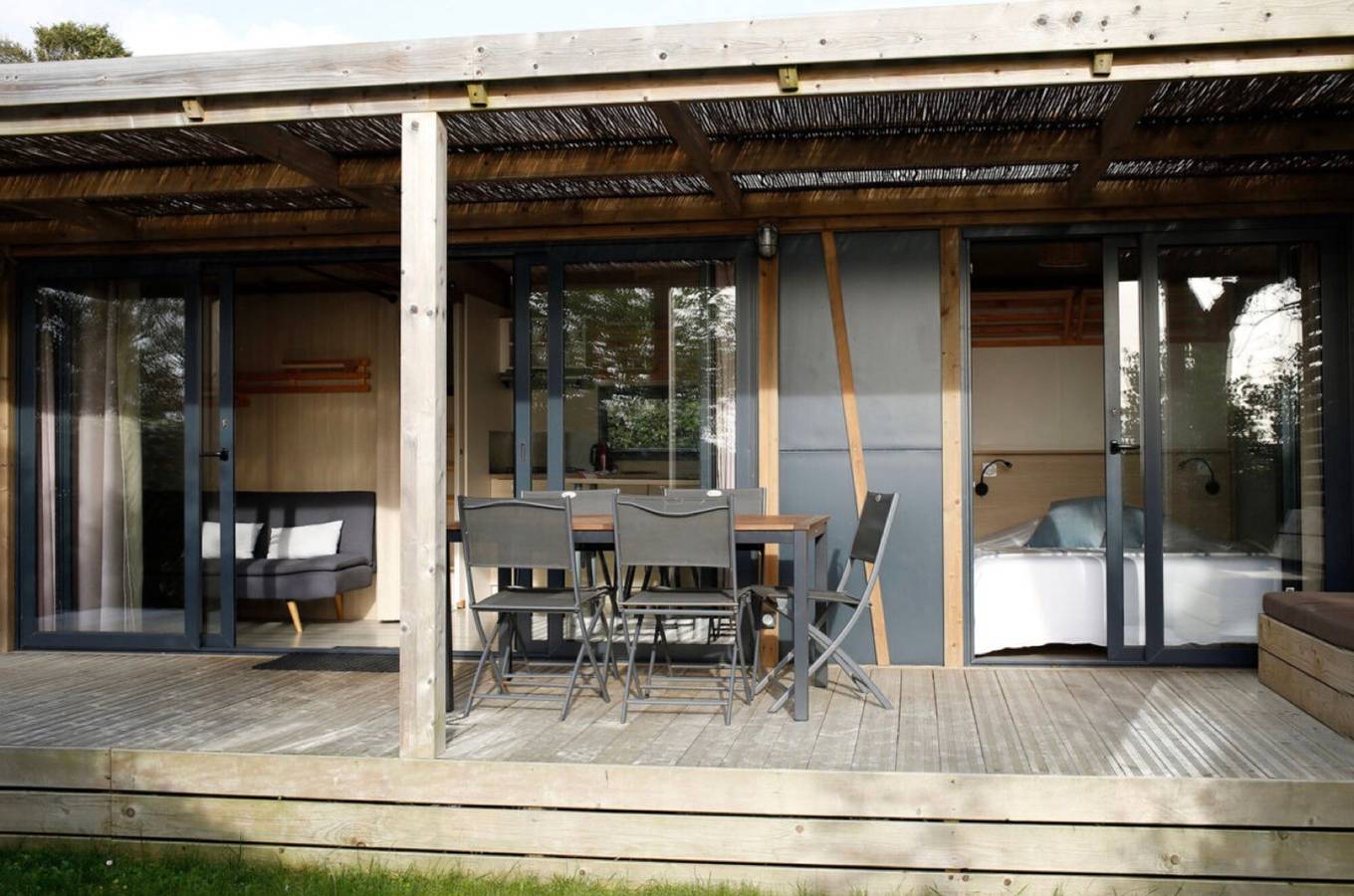 Chalet « 30m² Le phare d'Eckmühl » à Plouhinec, 500m de la plage, 5 personnes in Plouhinec (Finistère), Côte de Cornouaille