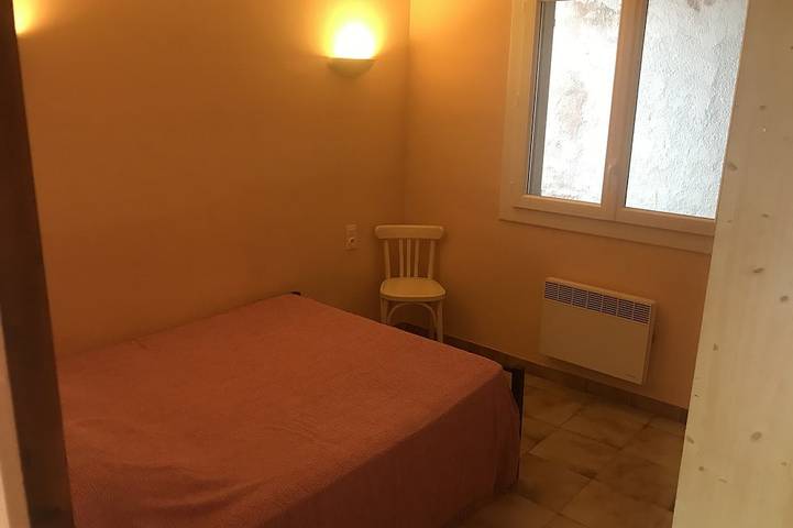 Ganze Wohnung, Wohnung mit Garten, 5000 qm Land, ideal gelegener Strand von Pinarello in Zonza, Sartène und Umgebung