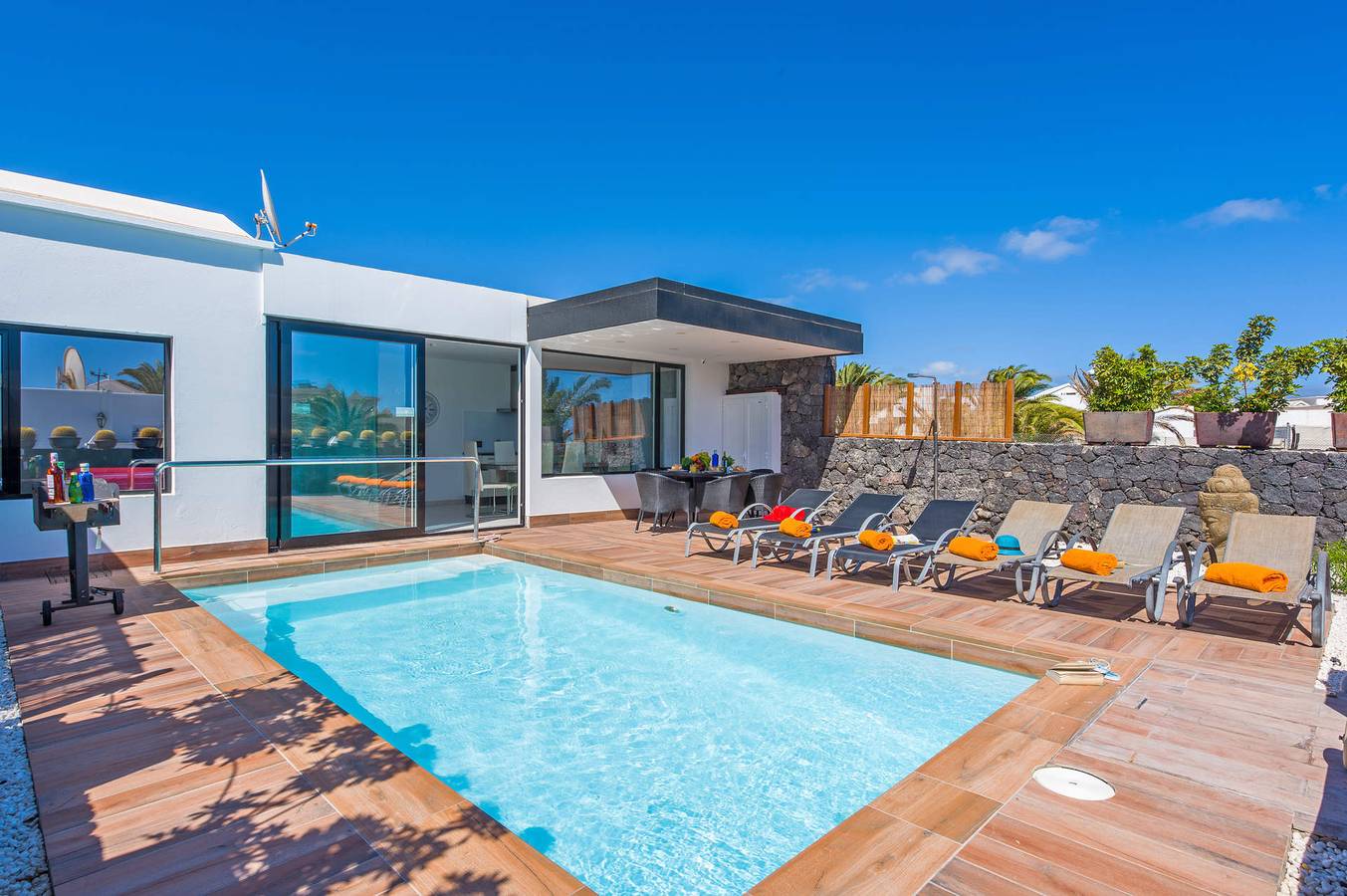 Chalet para 6 Personas en Playa Matagorda, Tías