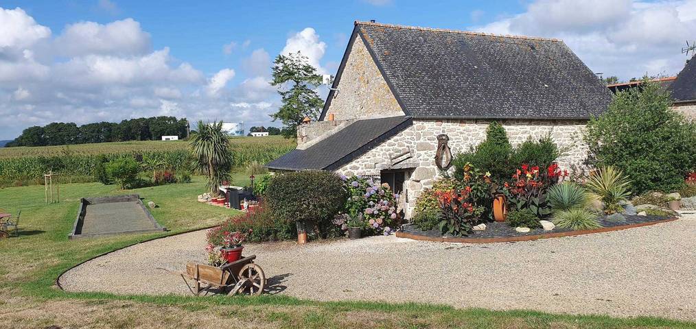 Le Domaine de la petite chèvre in Ploumagoar, Région de Guingamp