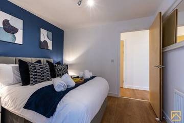 Apartment for 5 People in Milton Keynes, South East England, Photo 1