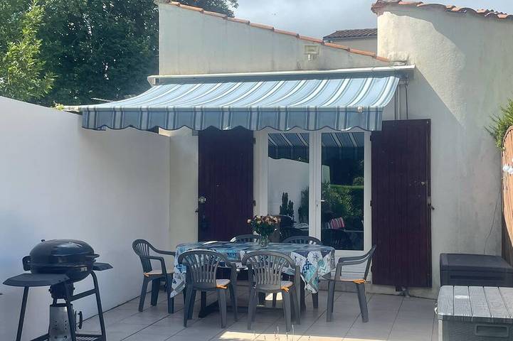 Maison de vacances pour 4 personnes, avec piscine et jardin à Dolus-d'Oléron