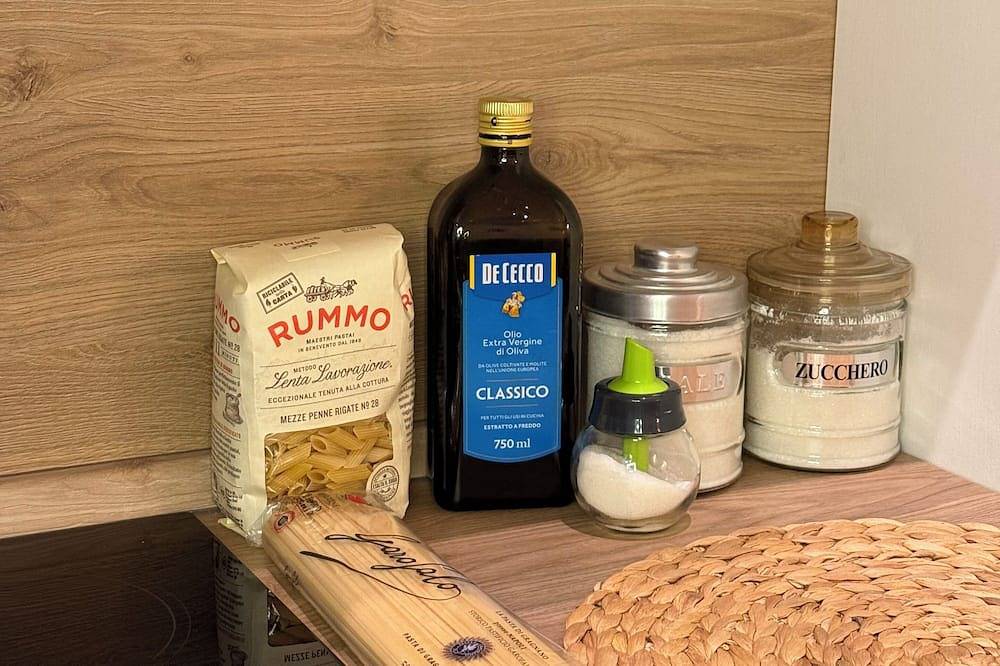 Ganze Wohnung, Loft 84 - Elegant apartment in the historic center, comfort and modern design in Piacenza, Via Francigena