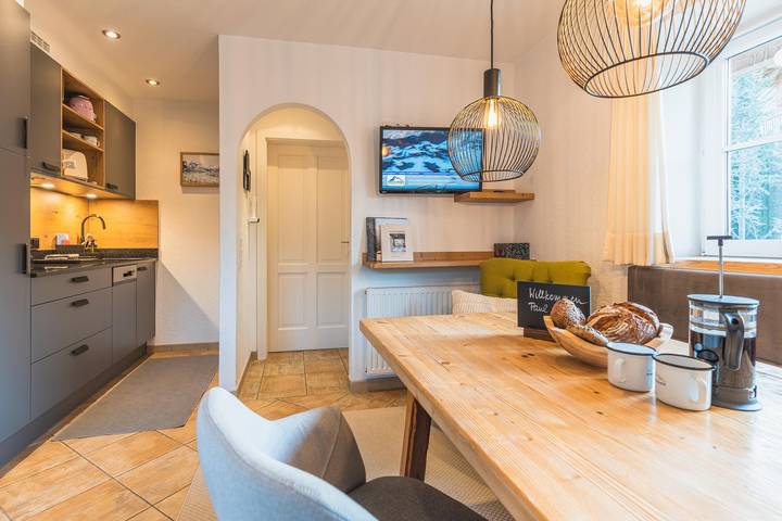 Chalet für 2 Personen, mit Terrasse und Garten sowie Pool in Kaprun - 4