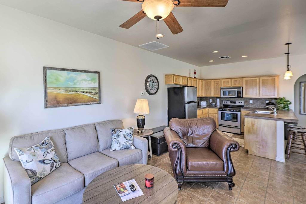 Lake Havasu City Cottage mit Pool, Spa und Blick auf den See! in Lake Havasu City, Mohave County