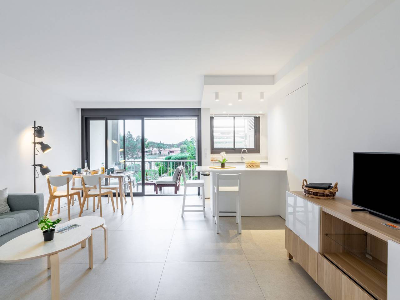 Entire apartment, Les Côteaux du Préconil in Sainte-Maxime, Draguignan region